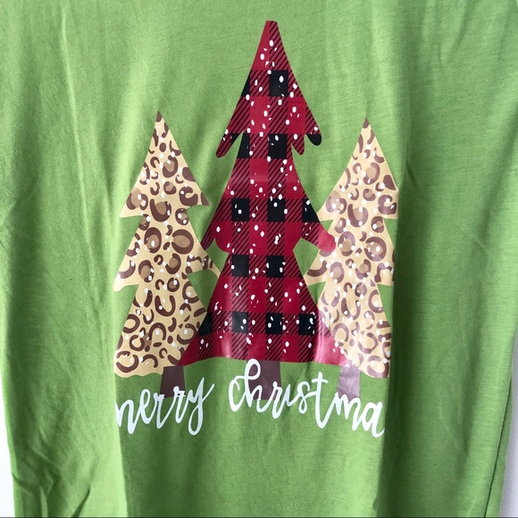 Christmas Plaid Cheetah Trees Green Print Top - Picture 3 of 4